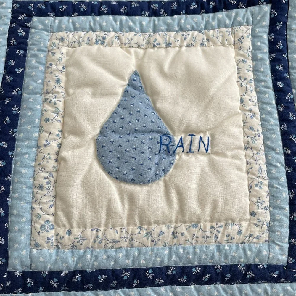 Vintage Handmade Patchwork Baby Children Blanket Crib Quilt Cat Balloon Rain